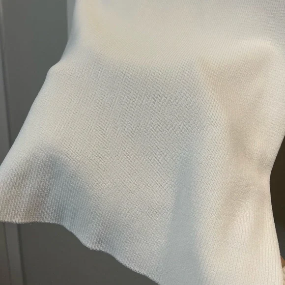 Ribbed Ivory/White Gold Zipper Top Size Small - Picture 5 of 10